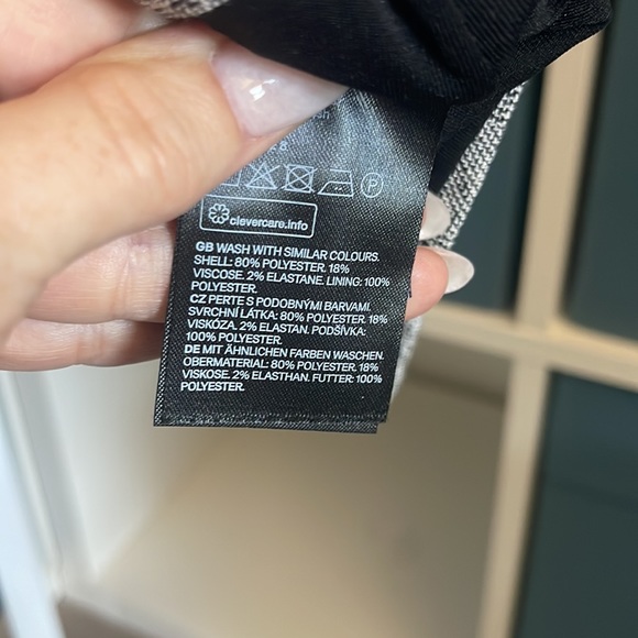 H&M Dress ๐ค - Picture 8 of 10